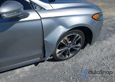 2020 Ford Fusion Titanium из США, поврежденный, VIN 3FA6P0D98LR152214